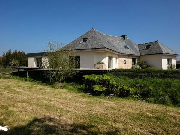 Maison 7 pièces 190 m²