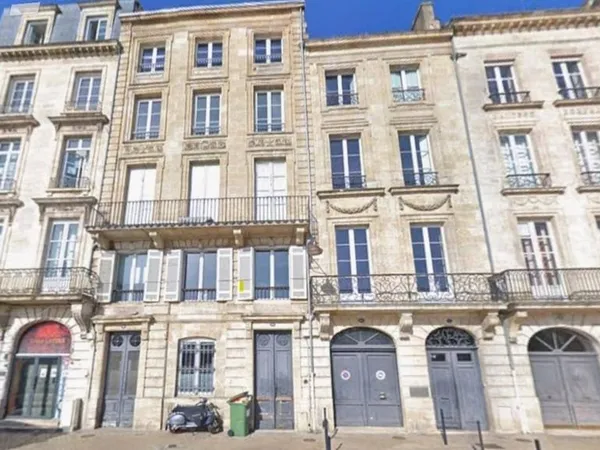 Bureaux 101 m²