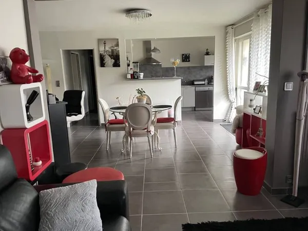 Appartement 4 pièces 94 m²