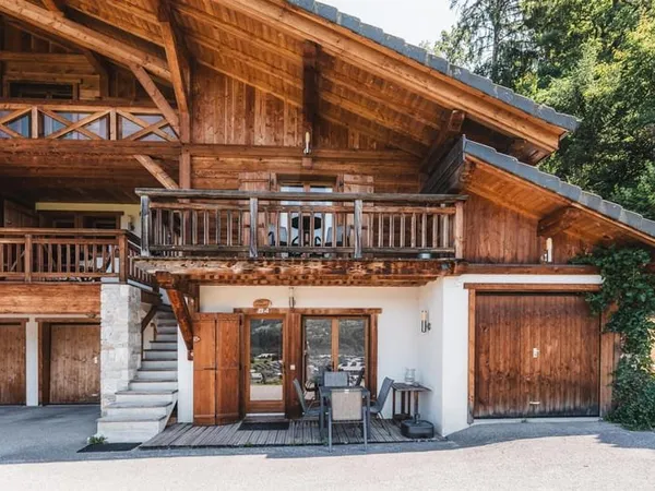 Joli duplex au calme, proche du centre village de Samoëns
