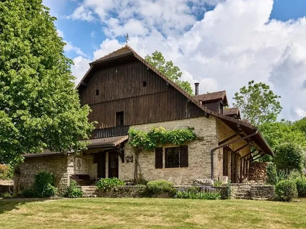 Maison 10 pièces 288 m²