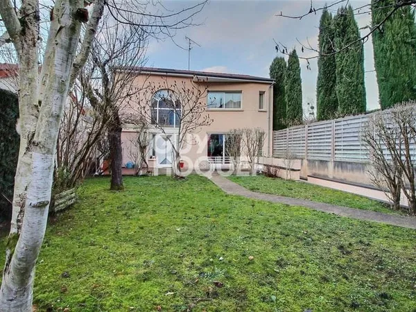 Maison 5 pièces 130 m²