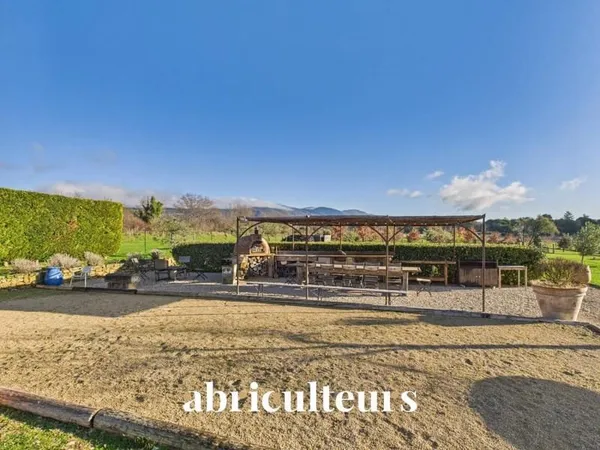 Villa T5 de 170 m² avec vue exceptionnelle sur le Luberon - Puyvert / Lourmarin
