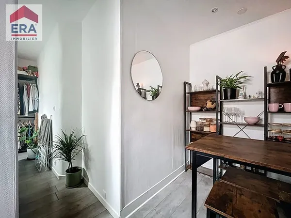A VENDRE - 2 PIECES 15m² - DERNIER ETAGE
