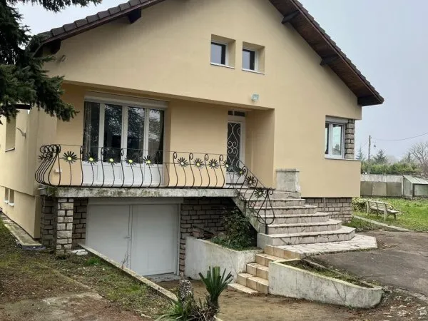 Maison 8 pièces 150 m²