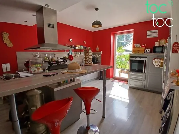Maison 10 pièces 290 m²