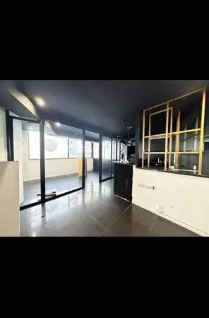 Boutique 120 m²