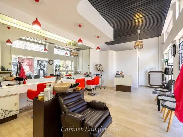 Quartier Cinq Avenue/Sakakini - Local professionnel