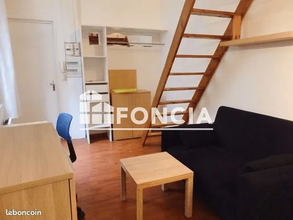 Studio 1 pièce 16 m²