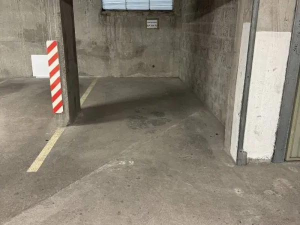 Parking 11 m²