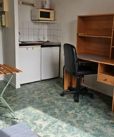 Studio meublé 15m2 centre ville rue Gambetta