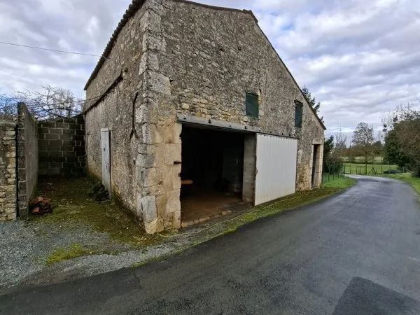 Maison 1 pièce 85 m²