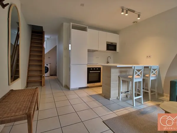APPARTEMENT / MAISON T3 DE 40M² - MEUBLE - QUARTIER SAINTE THERESE - RENNES