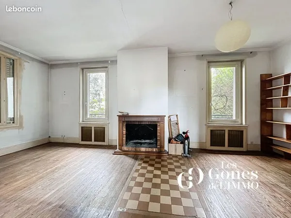 Maison 6 pièces 229 m²