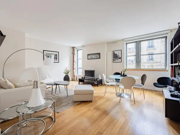 Beau 3/4 pièces de 90 m² contemporain, 16ème Nord