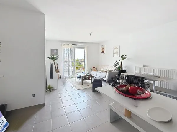 T2 récent avec box fermé - Quartier Longchamp