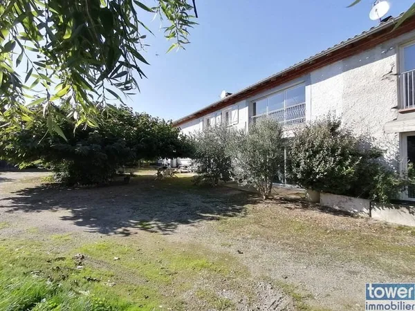 Maison 9 pièces 285 m²