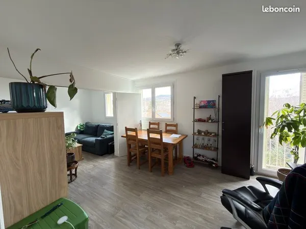 Apparemment location 70m2