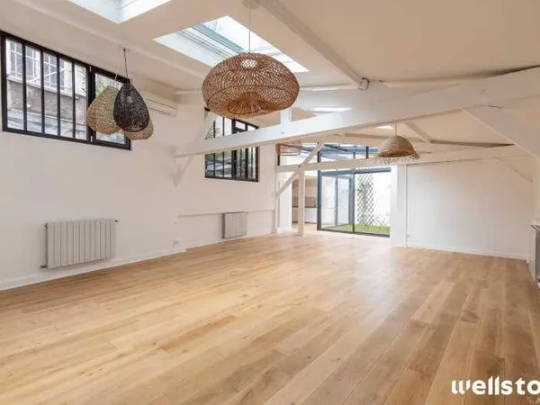 Local 189 m²