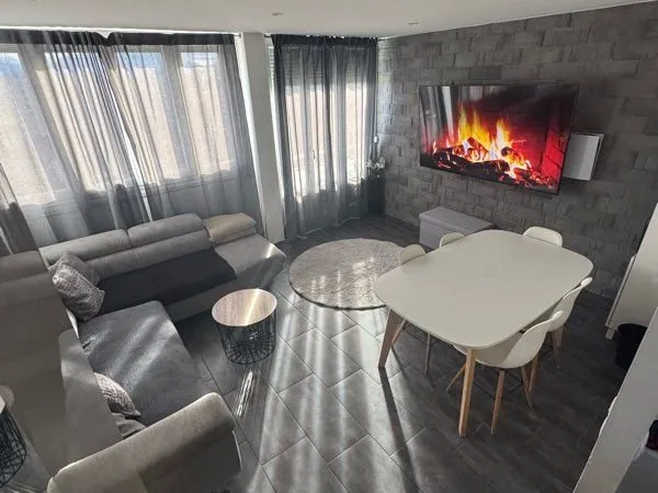 Appartement T4 rénové - 71 m²