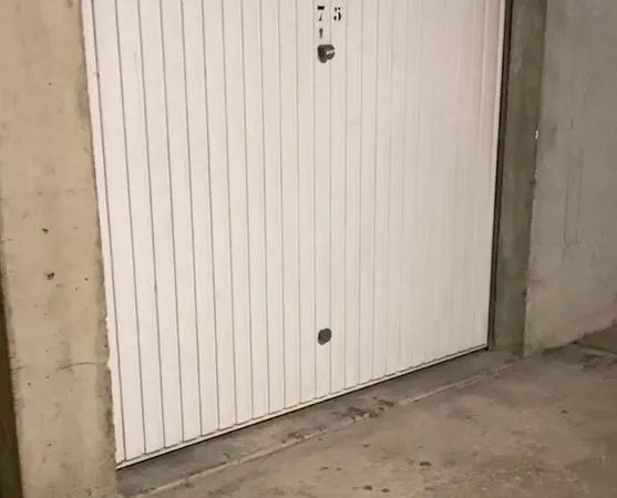 Garage à louer, sous résidence fermée - Saint-Alban-Leysse (Les Marquises)