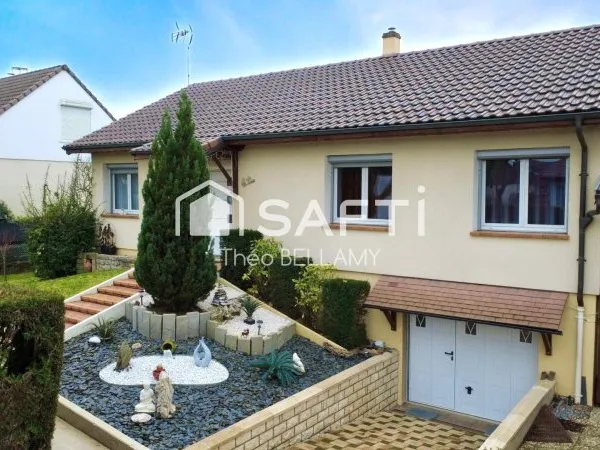 Maison avec jardin arboré, terrasse et sous-sol