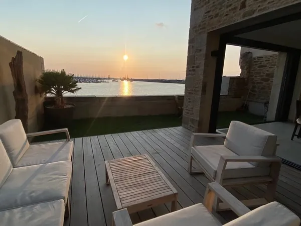 Maison-Appartement vue mer