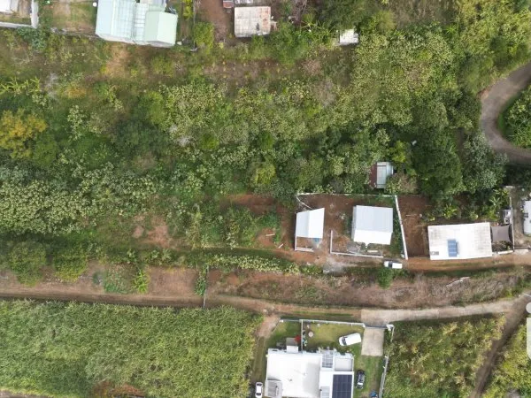 Terrain 2695 m²
