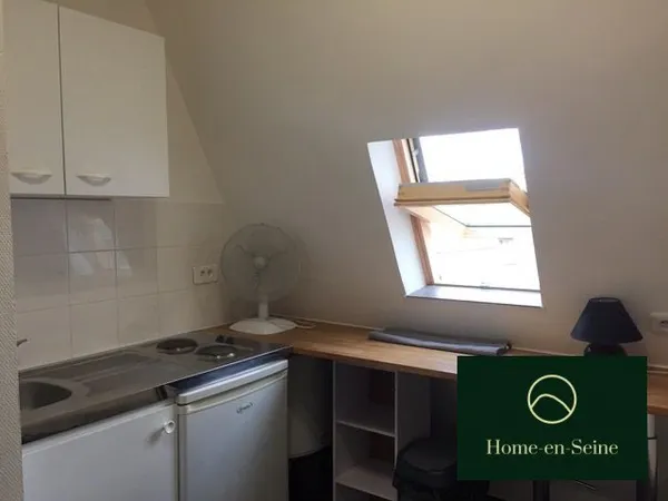 Studio 1 pièce 9 m²