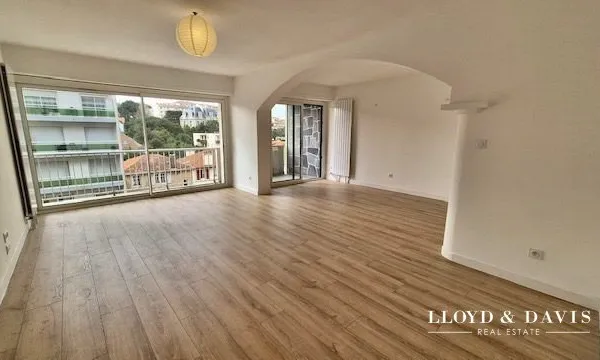 APPARTEMENT DE STANDING CENTRE VILLE