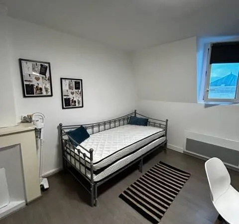 Appartement 1 pièce 13 m²