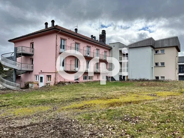 Immeuble 43 pièces 1500 m2