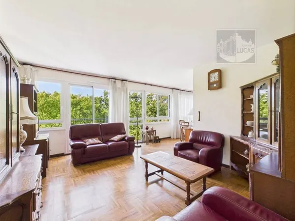 Appartement 3 pièces 77 m²