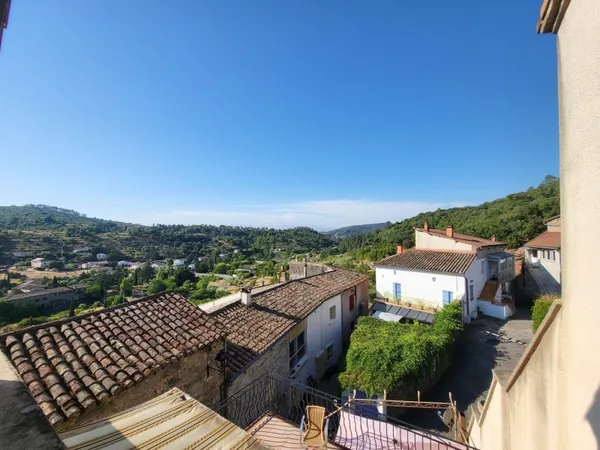 Maison 2 chambres, véranda, terrasse et garage