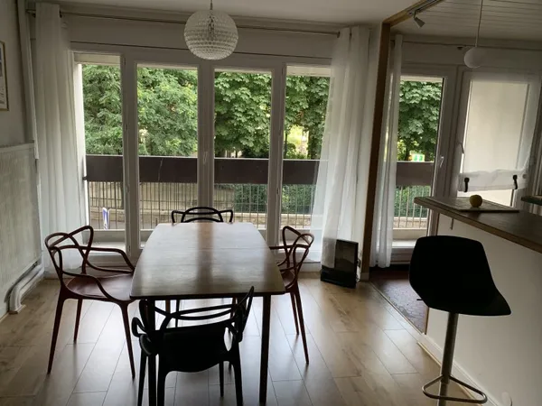 Vends appartement Paris 17 disponible au 1er janvier 2027