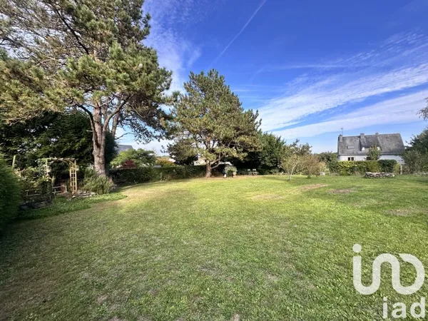 Terrain 794 m²
