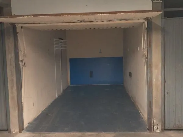 Garage box sécurisé rue du valvert
