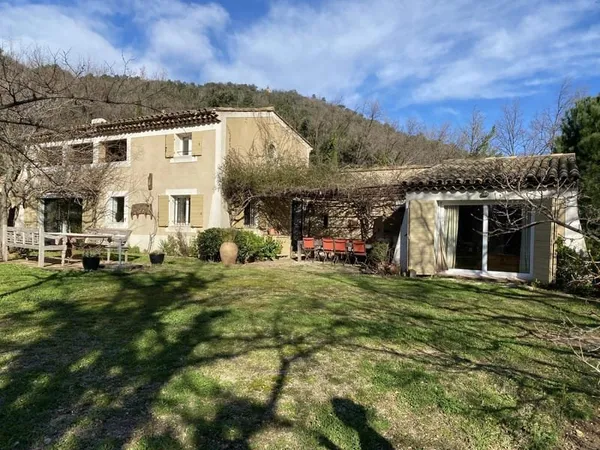 Achat : Maison La Garde-Freinet (83680)