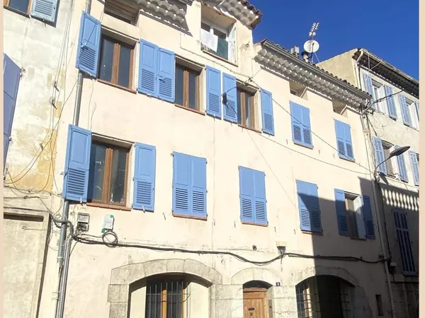 Immeuble Grasse sous prefecture