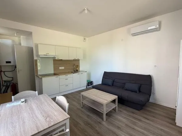 Studio 1 pièce 21 m²
