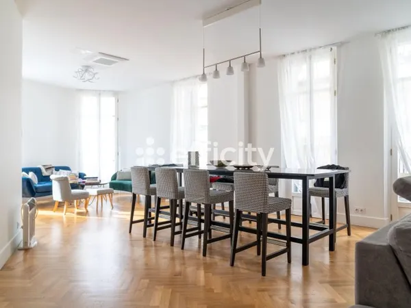 Appartement 6 pièces 129 m²