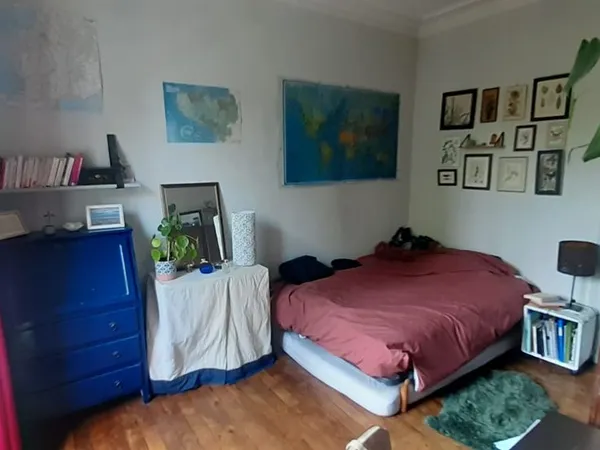 1 chambre en colocation 400, entre place Hoche et Thabor