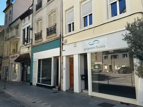 Local commercial 42 m²