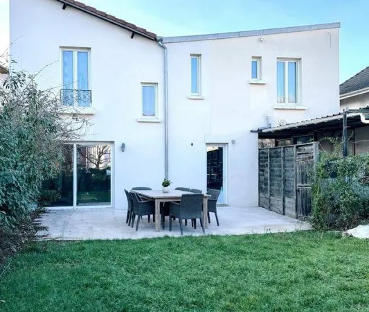 Maison 6 pièces 114 m²
