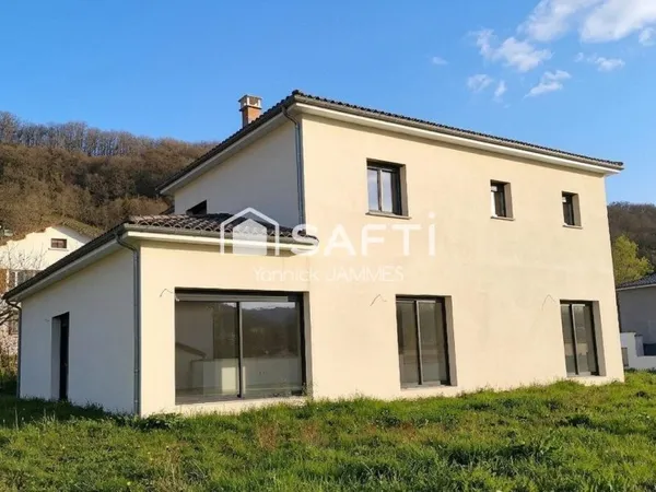 Villa neuve Saint-Affrique