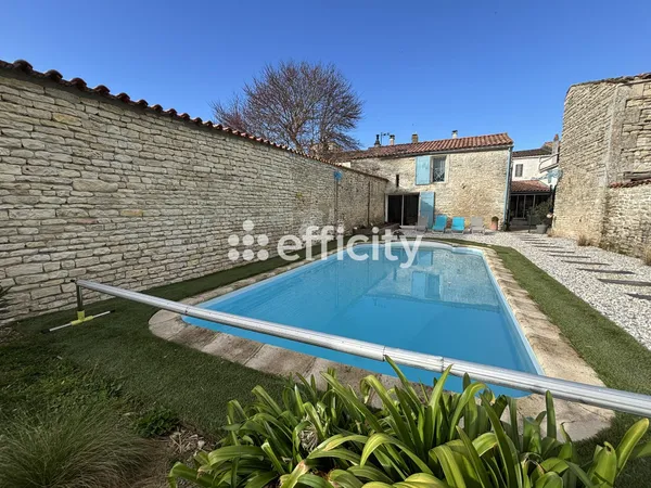 Maison 9 pièces 200 m²