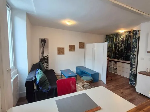 Grand studio quartier des facs