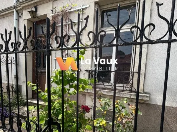 Bouxières Aux Dames, Maison 5 pièces, 112 m2, 3 chambres 4 possibles, caves et jardins