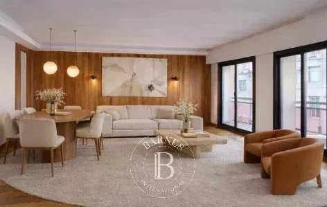 Vente appartement familial à rénover - Grande surface - Marseille 13007 Pharo / Catalans