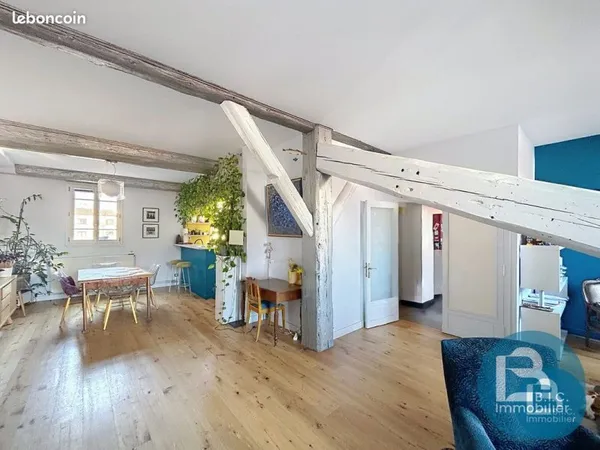 Appartement 5 pièces 149 m²